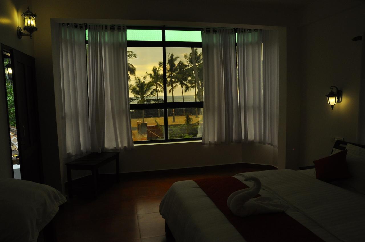 Palm Beach Villa チェライ・ビーチ エクステリア 写真