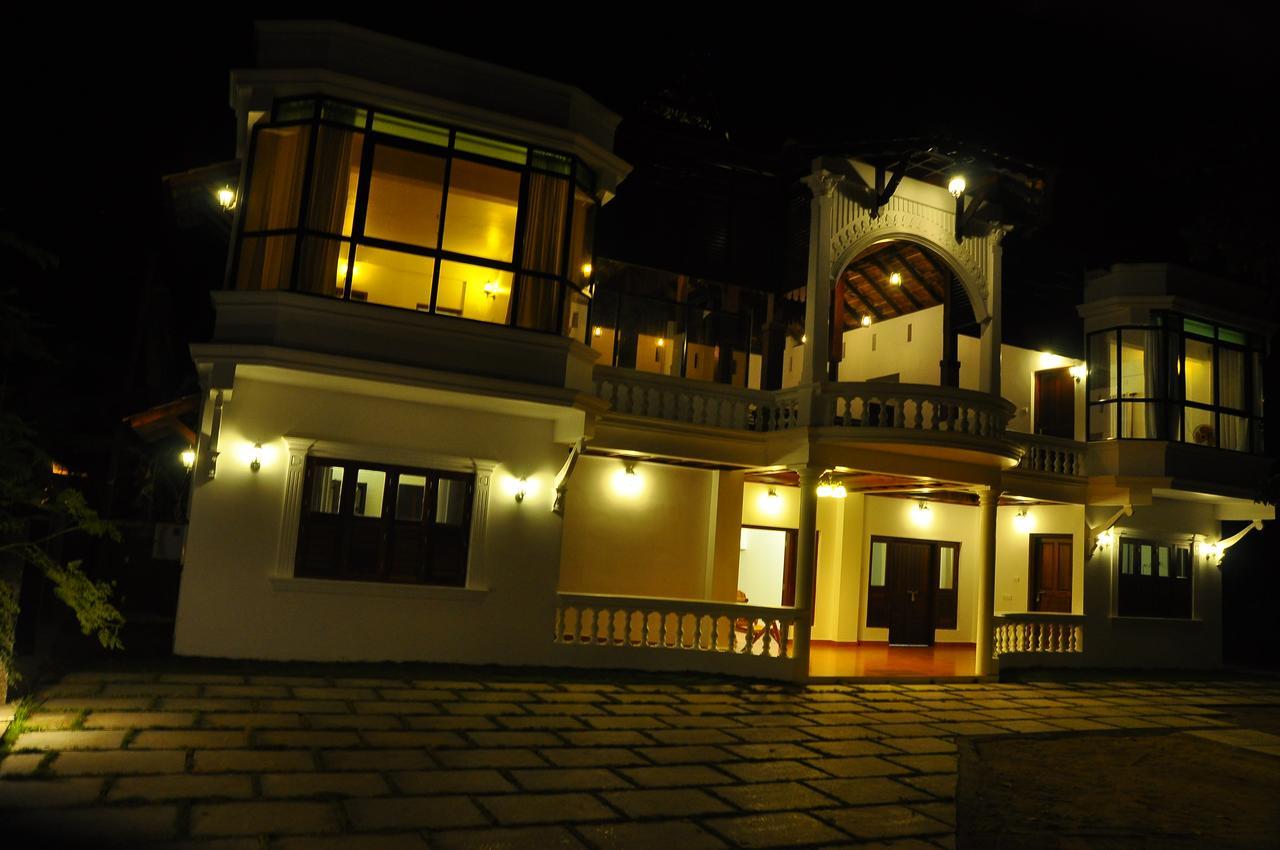 Palm Beach Villa チェライ・ビーチ エクステリア 写真